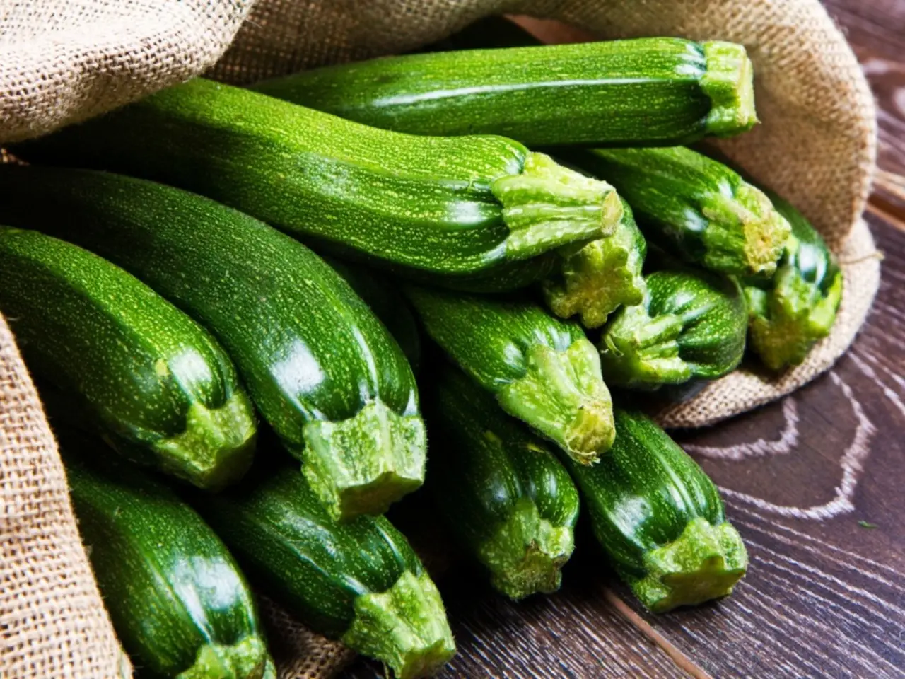 Come piantare le zucchine nell’orto a maggio: la guida definitiva Immagine selezionata