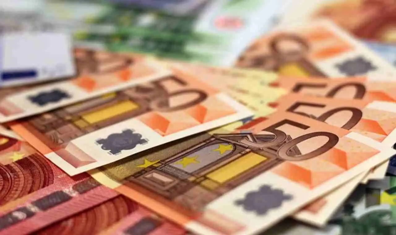 Cosa succede con le vecchie banconote da 20 e 50 euro: tutto quello che devi sapere sul ritiro e la sostituzione Immagine selezionata