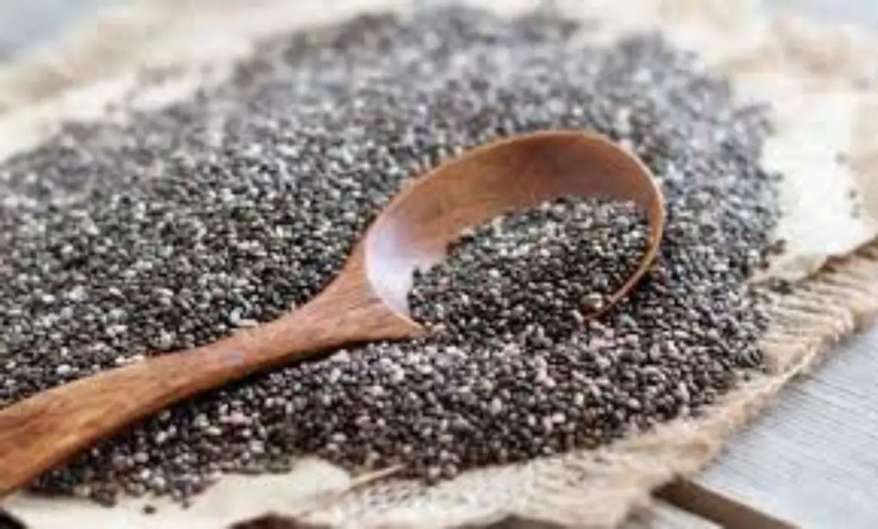 L’acqua ai semi di chia fa davvero dimagrire la pancia? Ecco le verità che nessuno ti dice Immagine selezionata