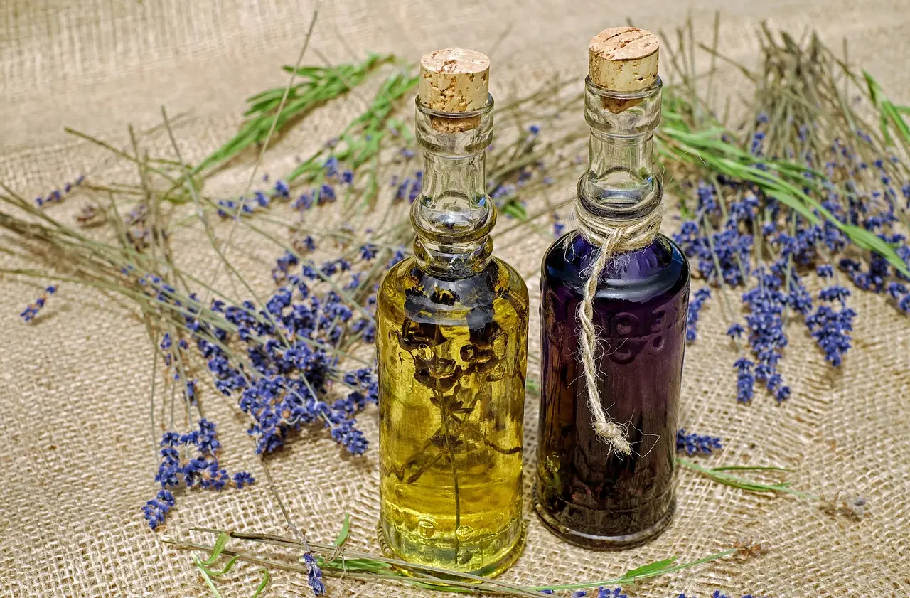 Vuoi una pelle giovane? Prova questi tre oli naturali per viso, collo e mani: risultati da sogno! Immagine selezionata
