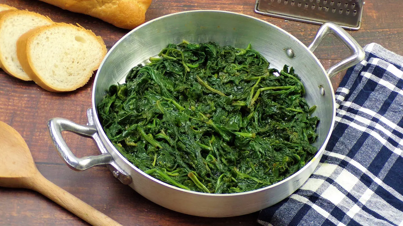 Cime di rapa biologiche: ecco la guida essenziale Immagine selezionata