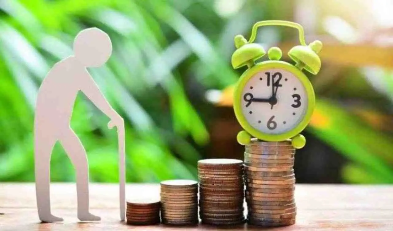 Guida pratica per costruire una pensione integrativa, senza rivolgersi alle banche Guida pratica per costruire una pensione integrativa, senza rivolgersi alle banche