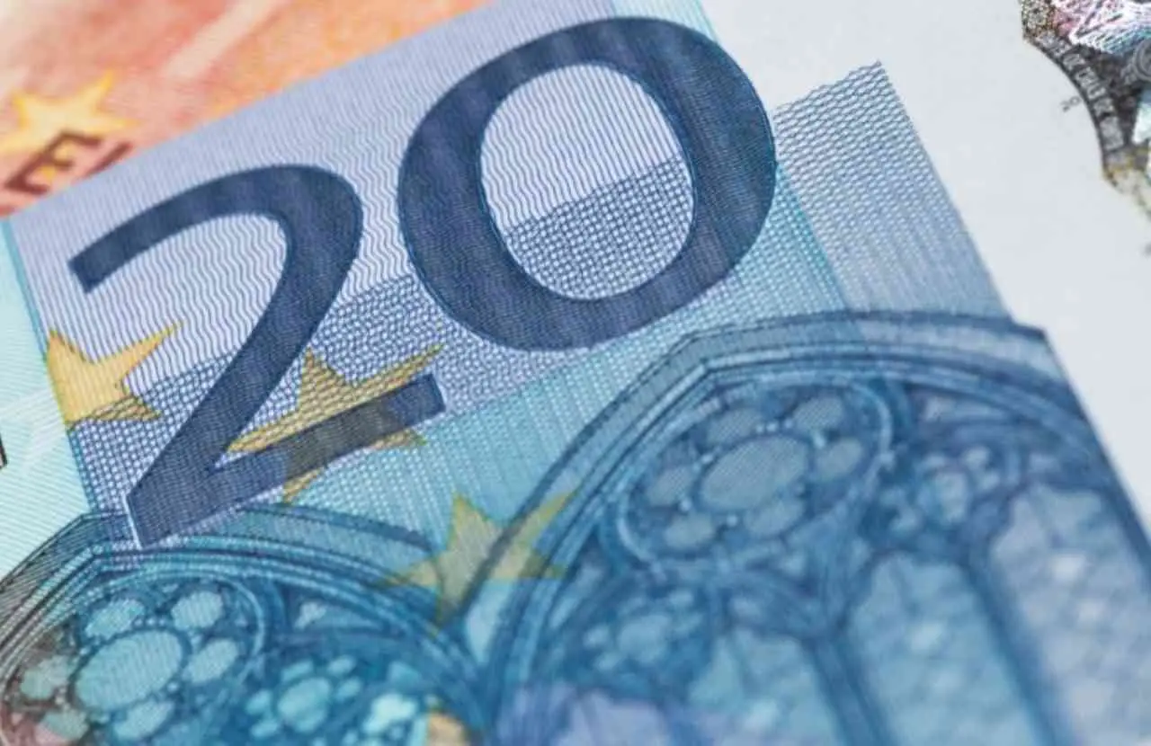 Come distinguere una banconota autentica dalle imitazioni: guida ufficiale Come distinguere una banconota autentica dalle imitazioni: guida ufficiale