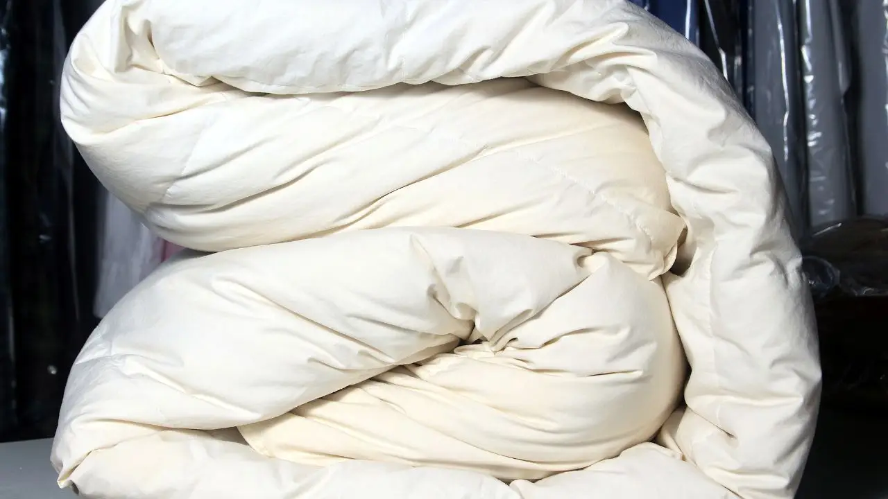 Il segreto per conservare le coperte durante il cambio stagione: i consigli della lavanderia Il segreto per conservare le coperte durante il cambio stagione: i consigli della lavanderia