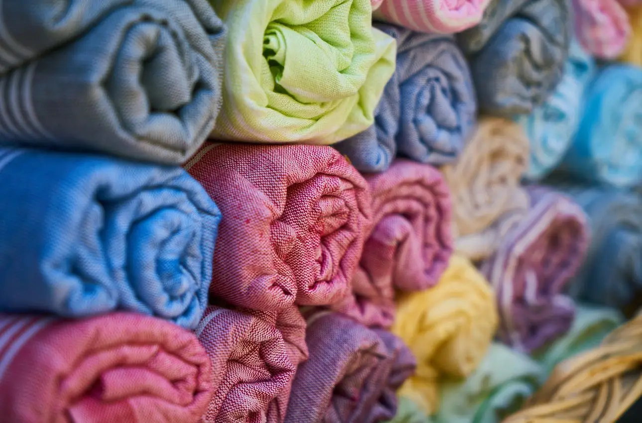 Quali coperte lavare e conservare a giugno: il metodo per farle durare consigliato dalla lavanderia Quali coperte lavare e conservare a giugno: il metodo per farle durare consigliato dalla lavanderia